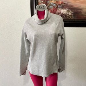 Kuhl Petra Turtleneck Waffle Weave Pullover Shirt Sweater Size Small Light Gray